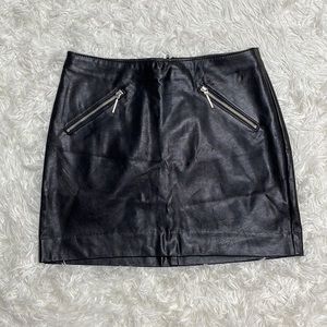 H&M divided Leather skirt  US 4
